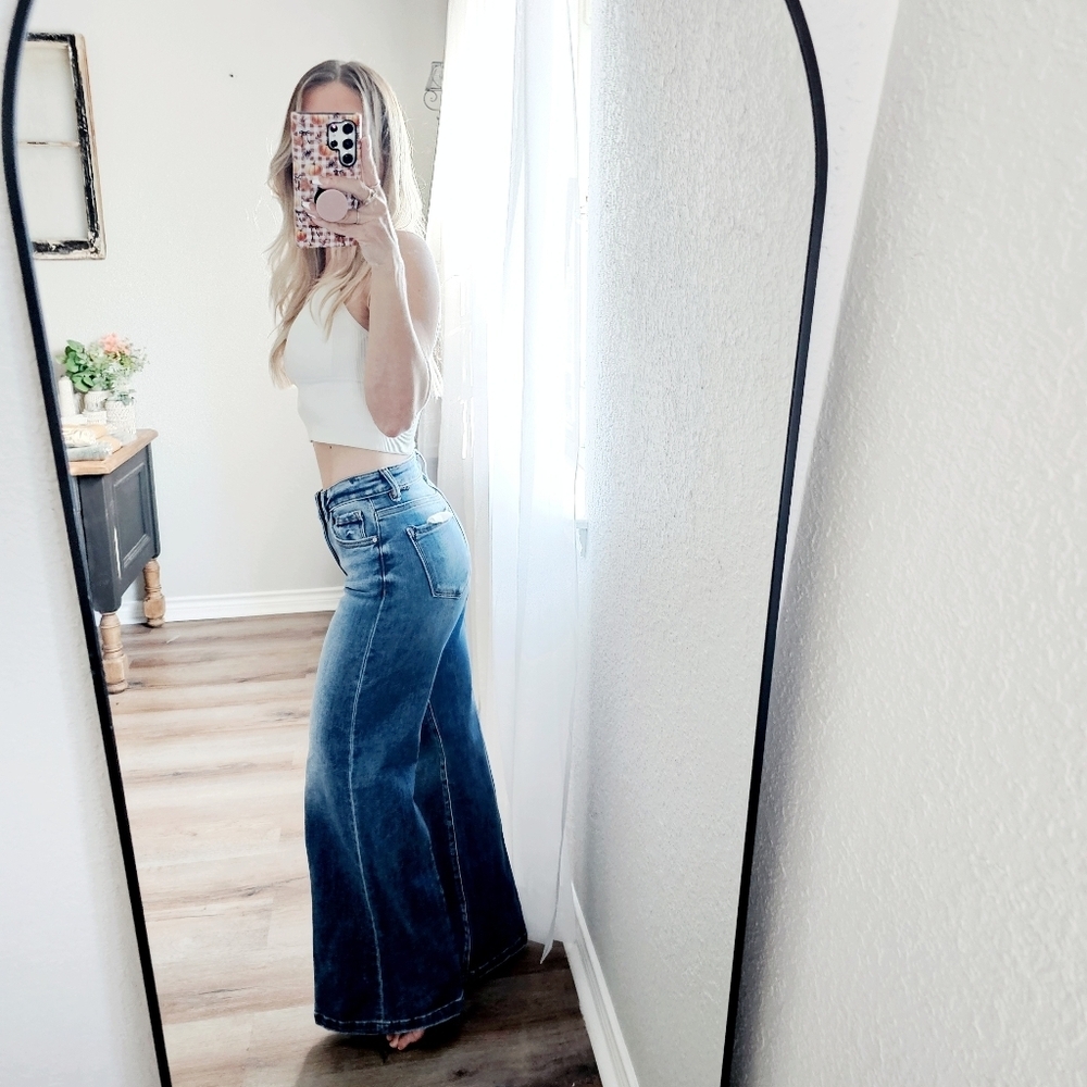 Risen Mid Rise Medium Wash Wide Leg Flared Denim Jeans Hybrid Various NEW - Picture 8 of 14